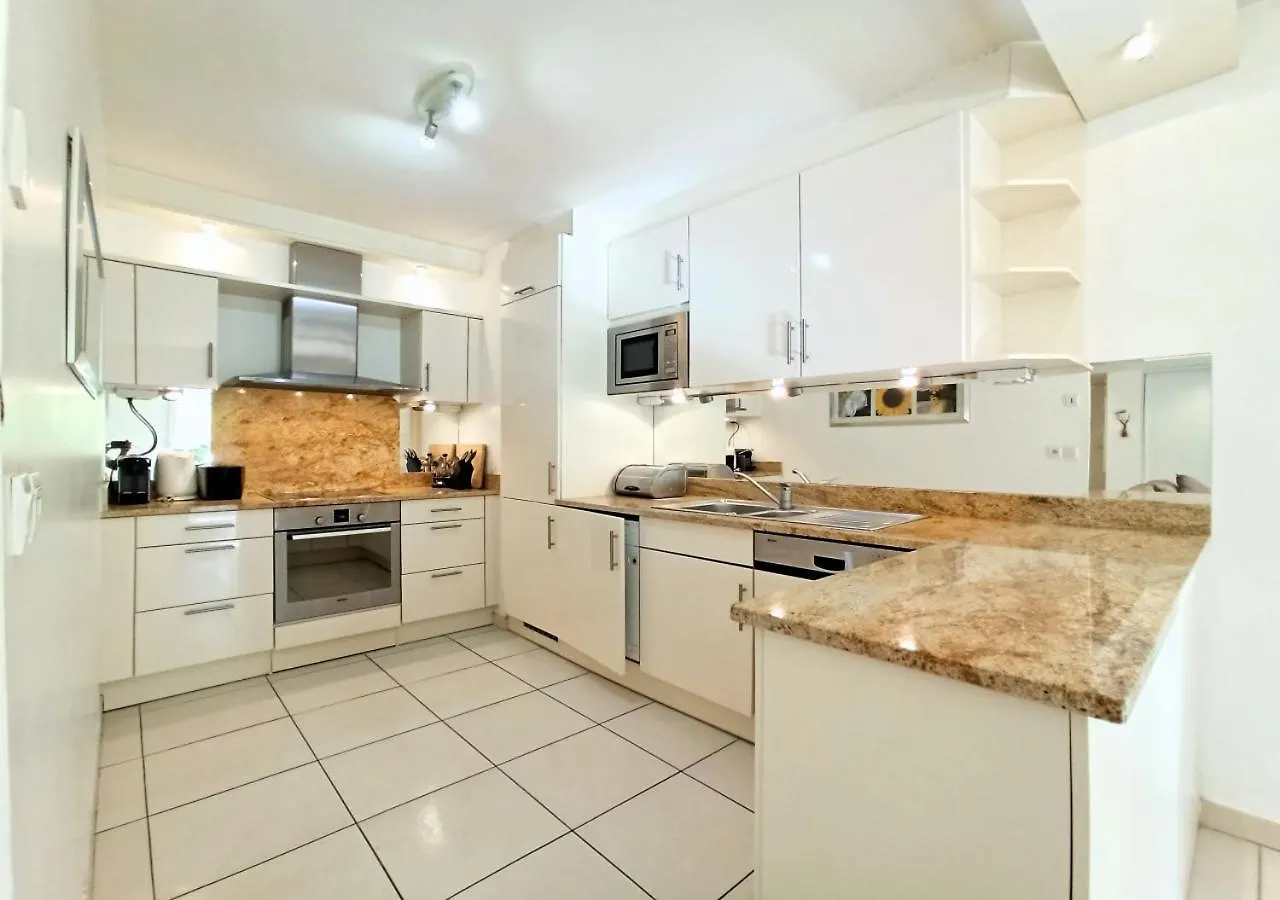 Appartement Viva Riviera -14 Avenue Isola Bella à Cannes