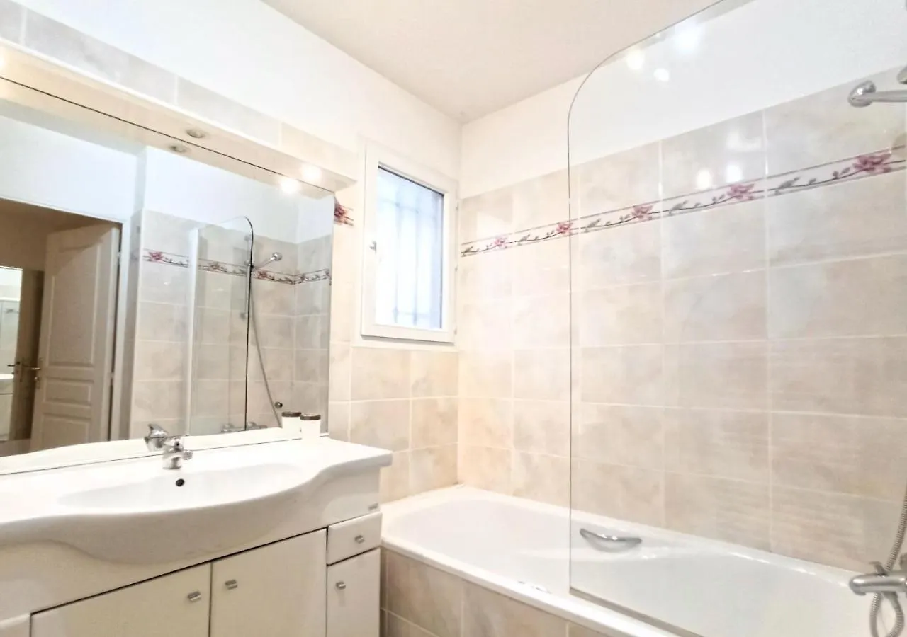 Appartement Viva Riviera -14 Avenue Isola Bella à Cannes France
