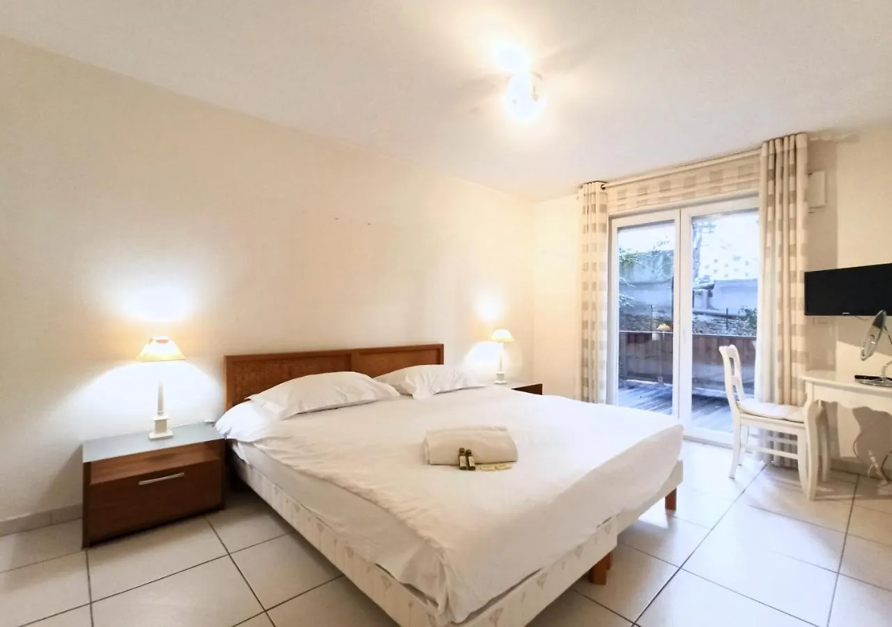 Appartement Viva Riviera -14 Avenue Isola Bella à Cannes