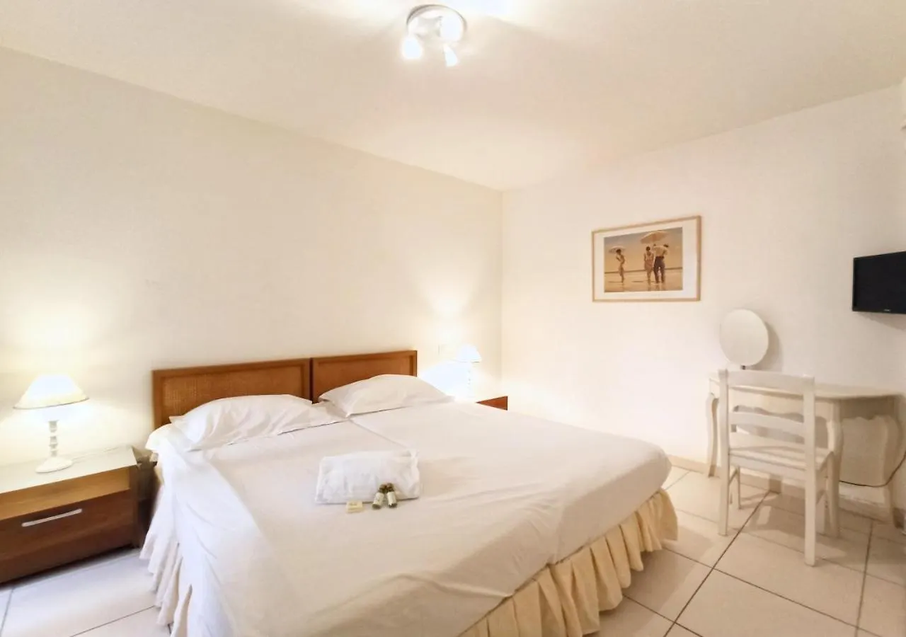 Appartement Viva Riviera -14 Avenue Isola Bella à Cannes 0*,