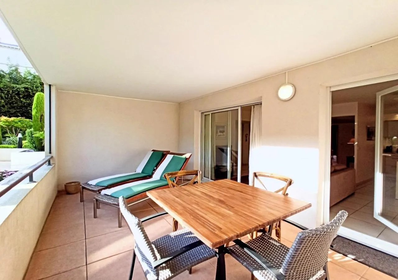 Appartement Viva Riviera -14 Avenue Isola Bella à Cannes